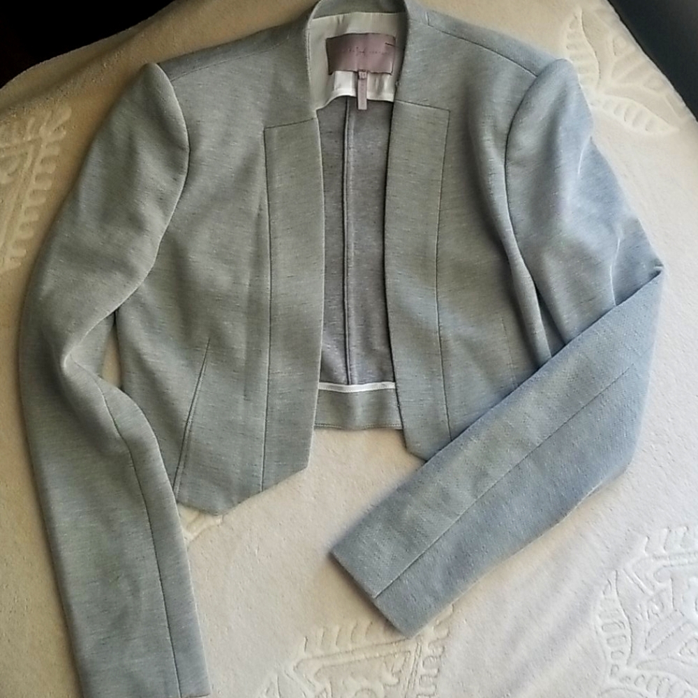 Cropped Blazer